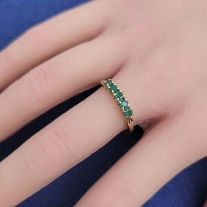 14k Yellow Gold 5 Stone Emerald Band Ring Size 8.5
